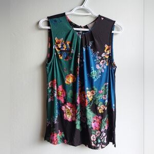 Anthropologie wanderlust floral tank